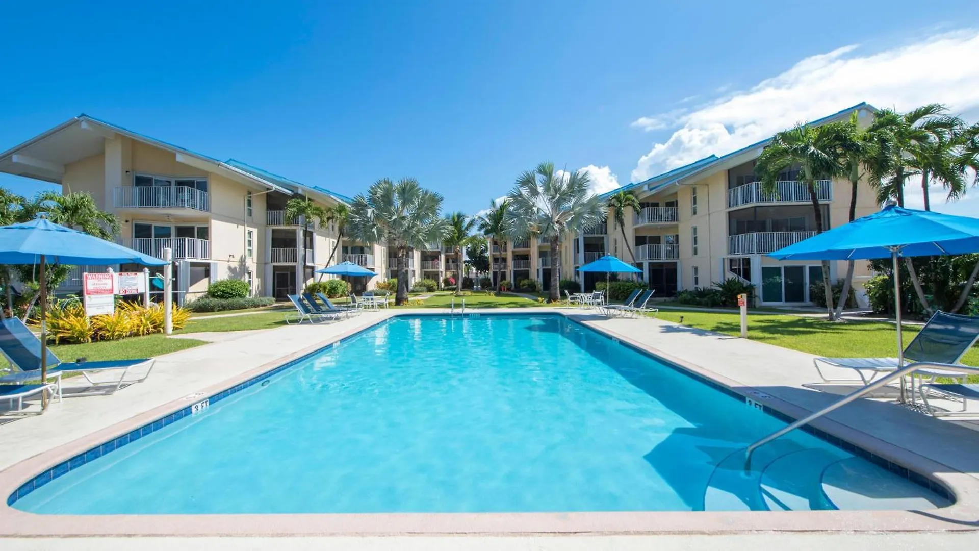 Holiday home Cayman Reef Resort #52 George Town